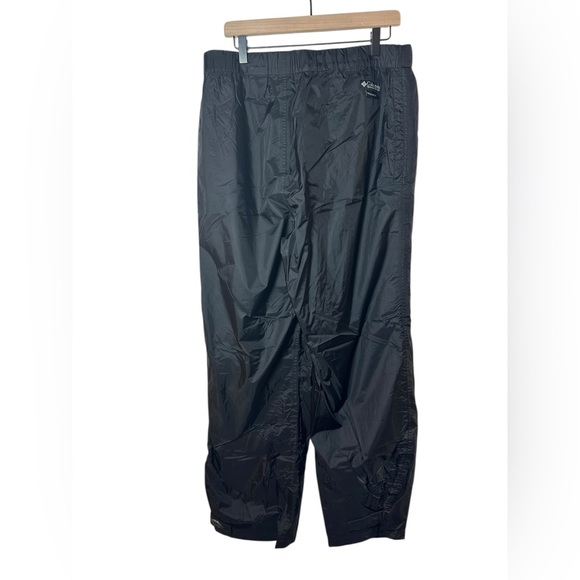 Columbia Men’s Large Black Nylon Waterproof Ski / Hiking Pants - Picture 3 of 12